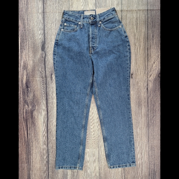 Everlane NWT The Curvy 90s Cheeky Straight Ankle Jeans - Picture 3 of 12